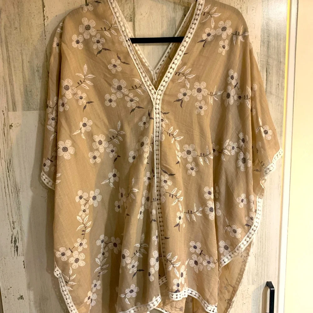 Oversized top - Picture 1 of 5